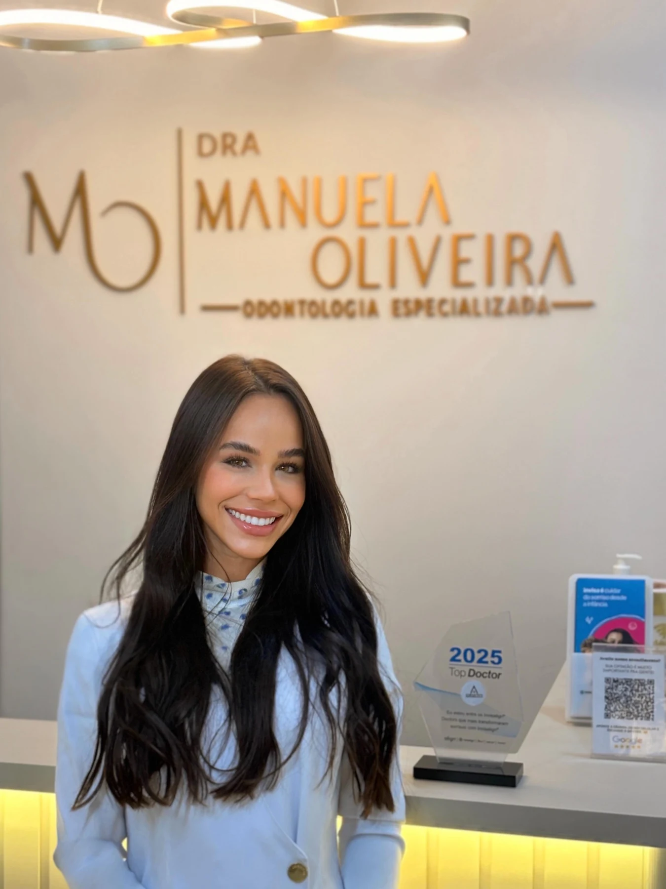 Dra. Manuela Oliveira
